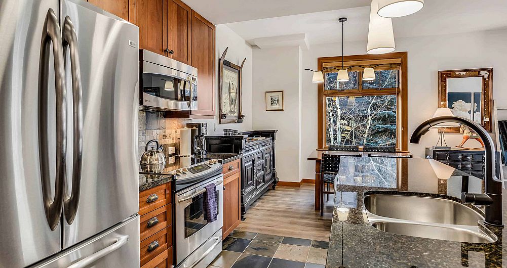 Fully-equipped condos to cook up a storm. Photo: Snowmass Mountain Lodging - image_5